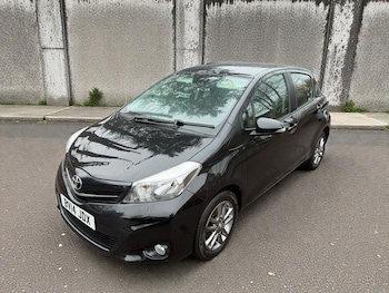 Used Toyota Yaris 2014 for sale - 77504346: Photo