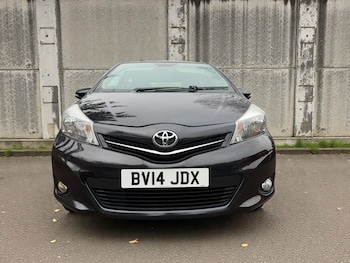 Used Toyota Yaris 2014 for sale - 77504346: Photo