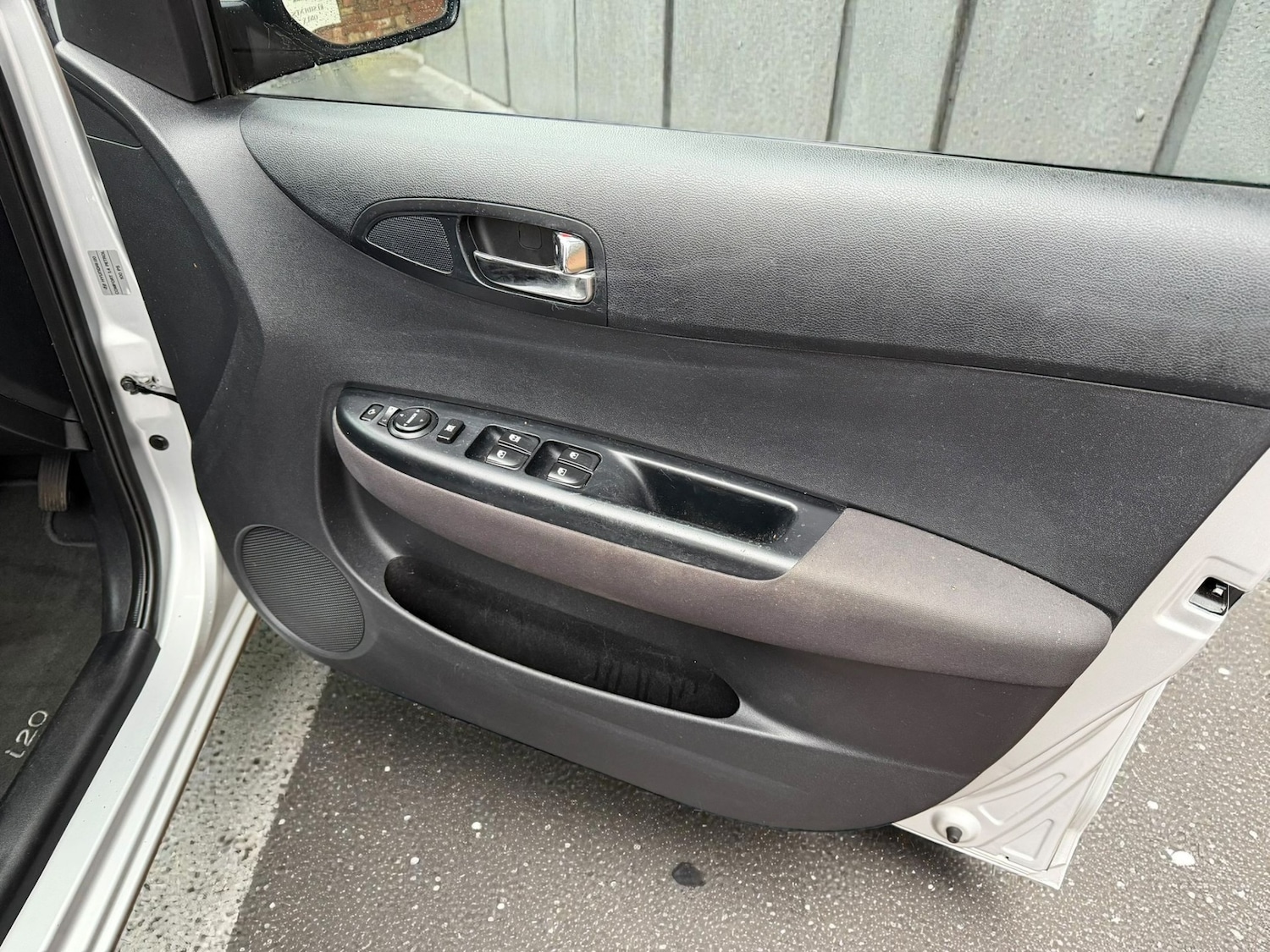 Used Hyundai i20 2011 for sale - 77351160: Photo 19