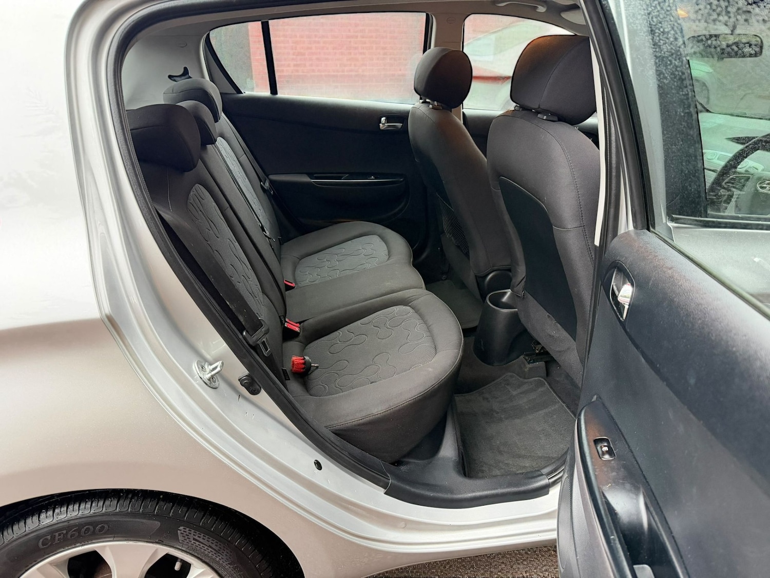 Used Hyundai i20 2011 for sale - 77351160: Photo 20