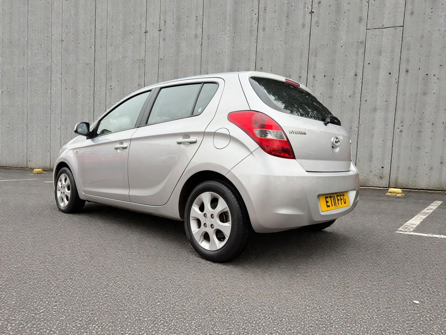 Used Hyundai i20 2011 for sale - 77351160: Photo 8