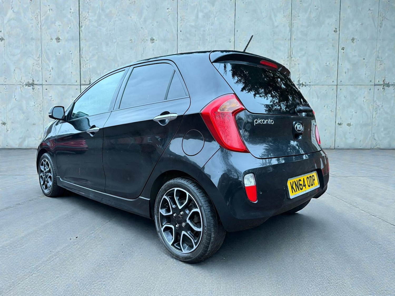 Used Kia Picanto 2014 for sale - 77385628: Photo 6