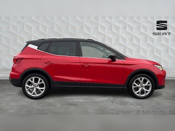 Used SEAT Arona 2024 for sale - 77602731: Photo