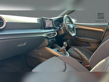 Used SEAT Arona 2024 for sale - 77718181: Photo