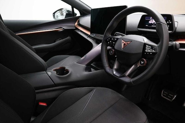 Used Cupra Tavascan 2024 for sale - 76252406: Photo 6