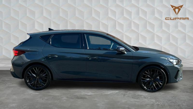 Used Cupra Leon 2025 for sale - 76131342: Photo 4