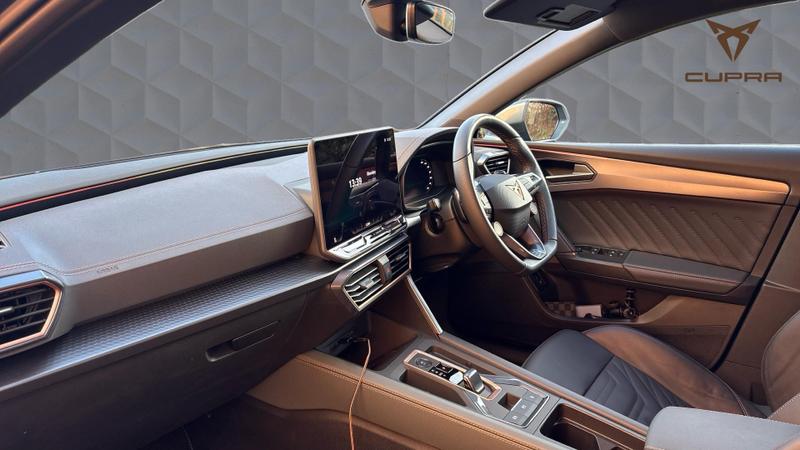 Used Cupra Leon 2025 for sale - 76131516: Photo 2