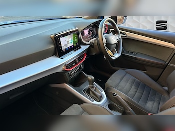 Used SEAT Arona 2024 for sale - 78630245: Photo