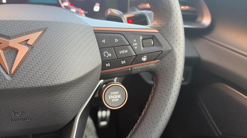 Used Cupra Terramar 2025 for sale - 76637386: Photo 23