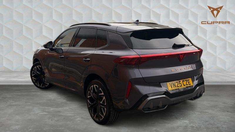 Used Cupra Terramar 2025 for sale - 76637386: Photo 3