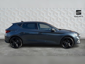 Used SEAT Leon 2026 for sale - 78724657: Photo