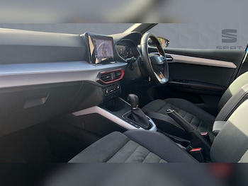 Used SEAT Arona 2025 for sale - 77602706: Photo