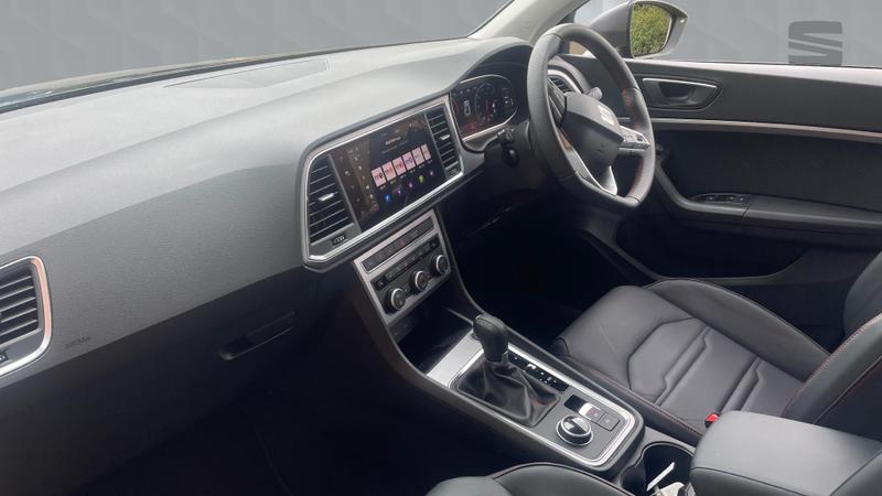 Used SEAT Ateca 2025 for sale - 76531135: Photo 2