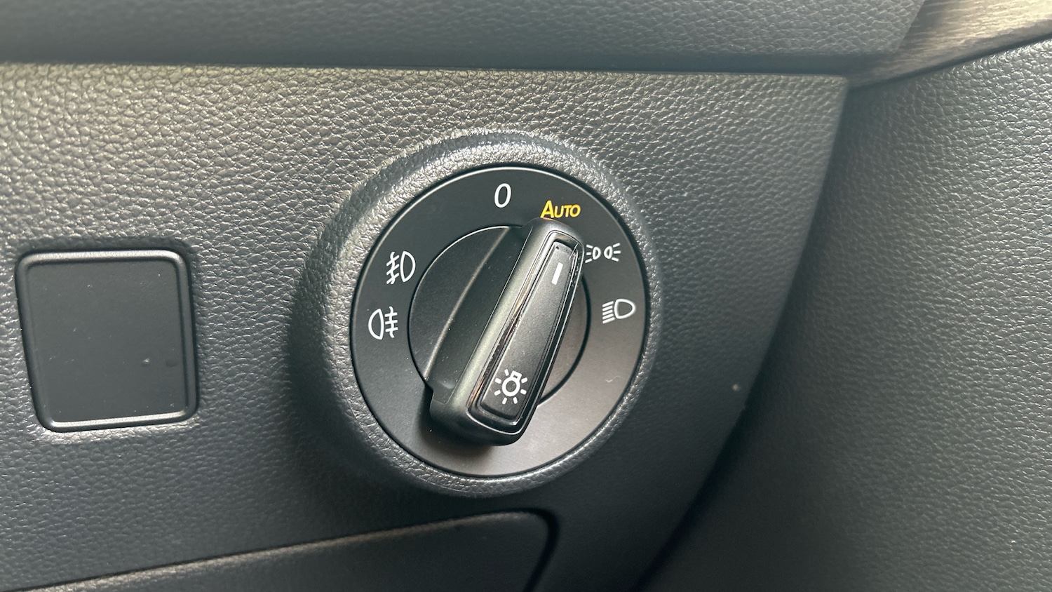 Used SEAT Ateca 2024 for sale - 77619188: Photo 23