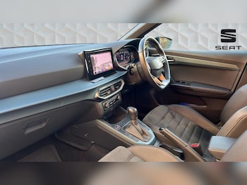 Used SEAT Arona 2023 for sale - 76382244: Photo