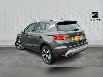 Used SEAT Arona 2023 for sale - 77225900: Photo