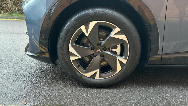 Used Cupra Tavascan 2024 for sale - 76766929: Photo 16