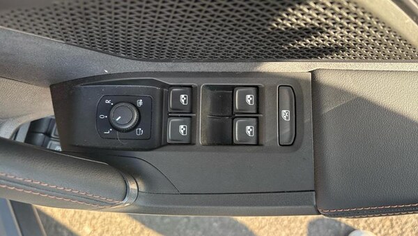 Used Cupra Leon 2024 for sale - 74157959: Photo 31