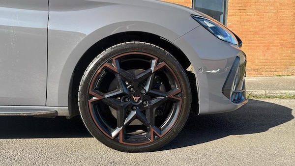 Used Cupra Leon 2024 for sale - 74157959: Photo 5