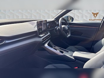 Used Cupra Terramar 2025 for sale - 76064675: Photo 2