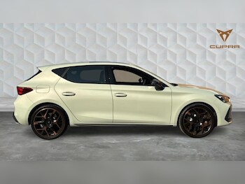 Used Cupra Leon 2025 for sale - 75973015: Photo