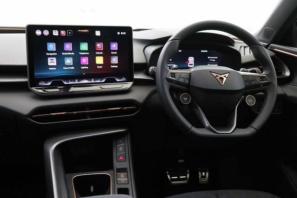 Used Cupra Terramar 2025 for sale - 75586869: Photo 2