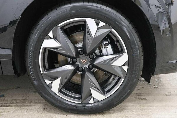 Used Cupra Terramar 2025 for sale - 75586869: Photo 5