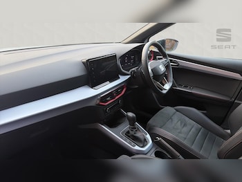 Used SEAT Arona 2023 for sale - 77603874: Photo