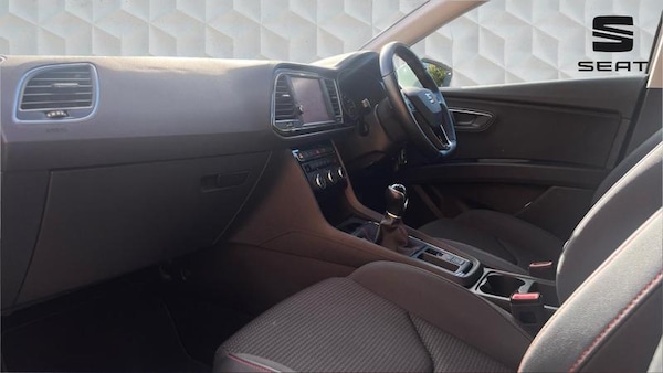 Used SEAT Leon 2020 for sale - 75982579: Photo 2