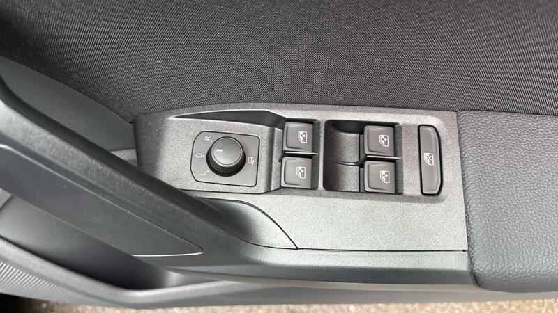 Used SEAT Arona 2025 for sale - 76758247: Photo 31