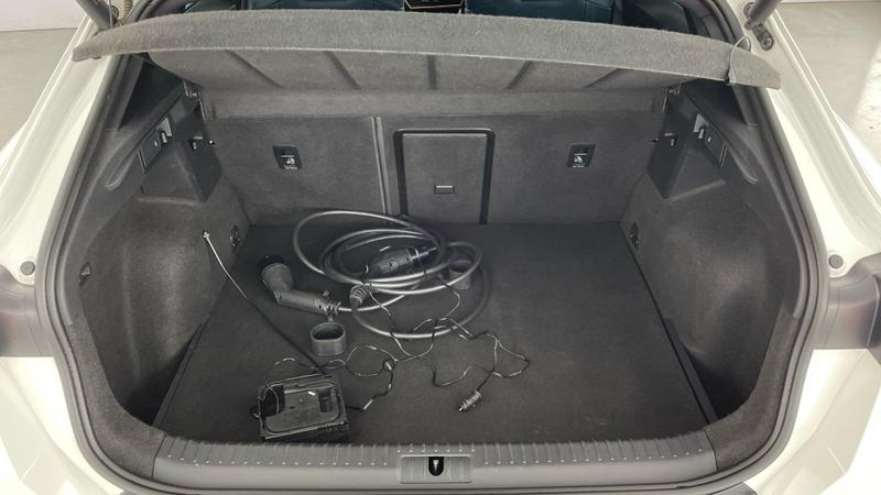 Vehicle 33
