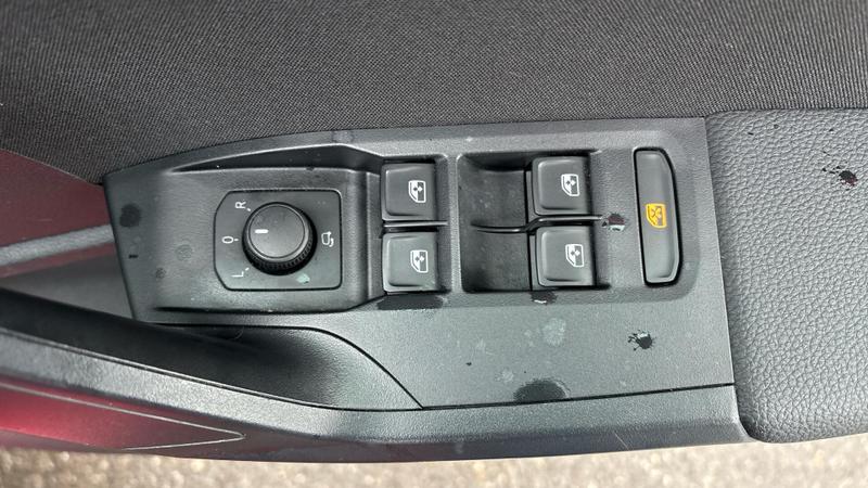 Used SEAT Arona 2024 for sale - 76972048: Photo 31