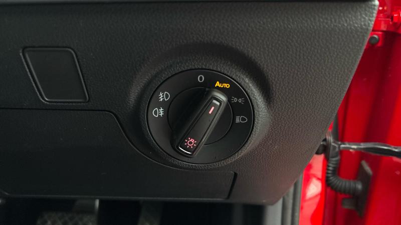 Used SEAT Arona 2024 for sale - 76972048: Photo 32