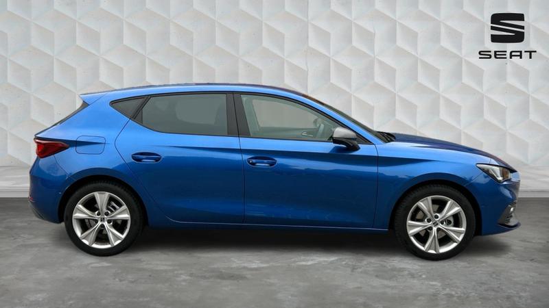 Used SEAT Leon 2025 for sale - 76531137: Photo 4