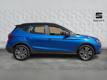Used SEAT Arona 2023 for sale - 79433641: Photo