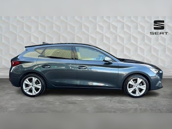 Used SEAT Leon 2022 for sale - 76603490: Photo