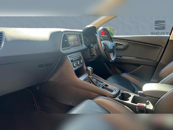 Used SEAT Leon 2019 for sale - 75667615: Photo