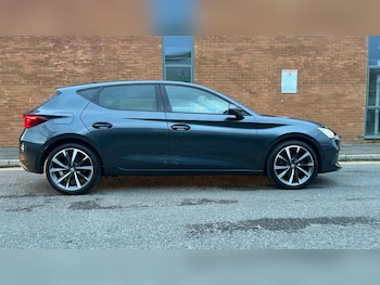 Used SEAT Leon 2022 for sale - 76382254: Photo