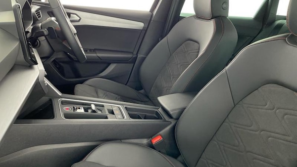 Used SEAT Leon 2024 for sale - 75667629: Photo 37