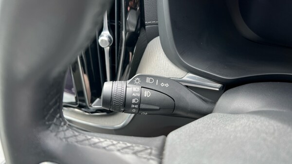 Used Volvo XC60 2023 for sale - 76191083: Photo 20