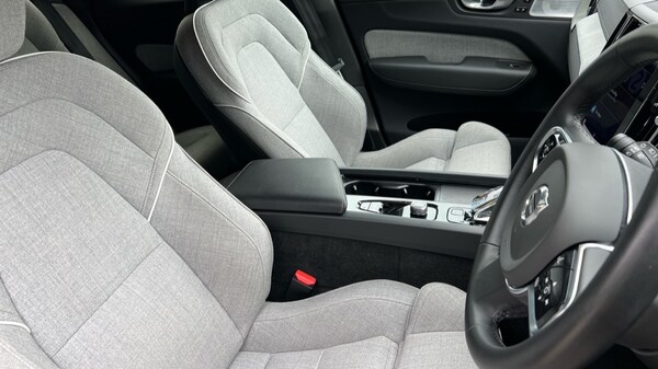 Used Volvo XC60 2023 for sale - 76191083: Photo 21