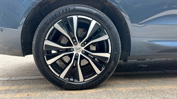 Used Volvo XC60 2023 for sale - 76191083: Photo 30