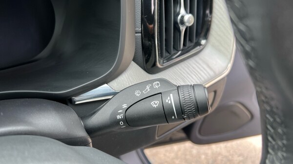 Used Volvo XC60 2023 for sale - 76191083: Photo 32