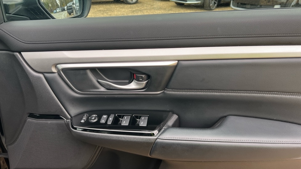 Used Honda CR-V 2019 for sale - 77019923: Photo 30