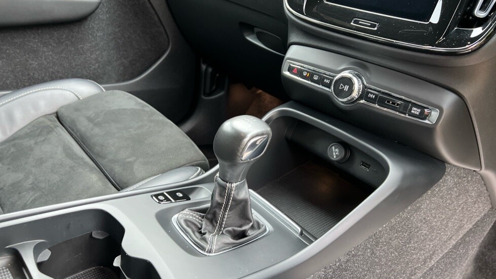 Used Volvo XC40 2021 for sale - 77031305: Photo 14