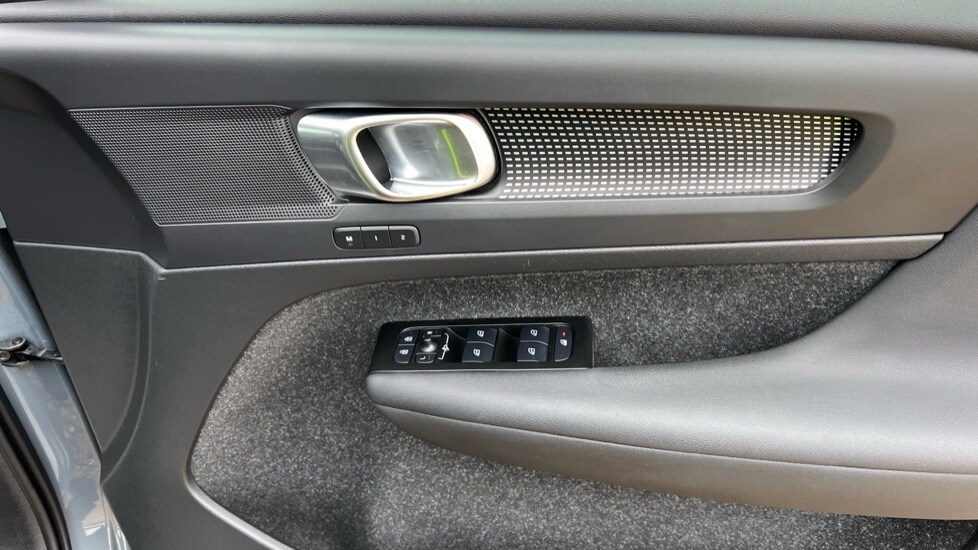 Used Volvo XC40 2021 for sale - 77031305: Photo 15