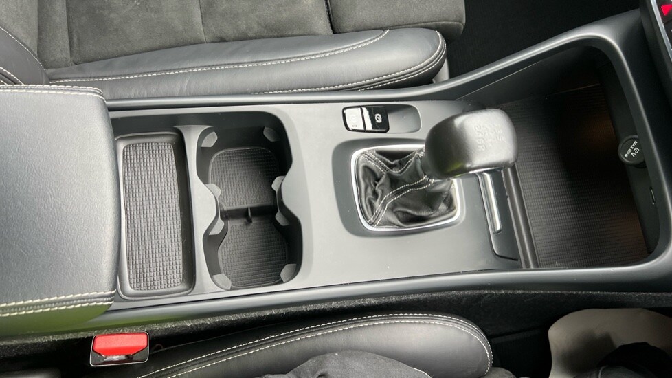 Used Volvo XC40 2021 for sale - 77031305: Photo 53