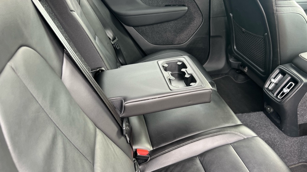 Used Volvo XC40 2021 for sale - 76960175: Photo 31