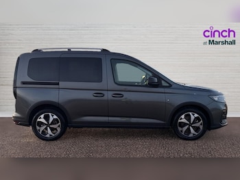 Used Ford Tourneo Connect 2023 for sale - 76999515: Photo