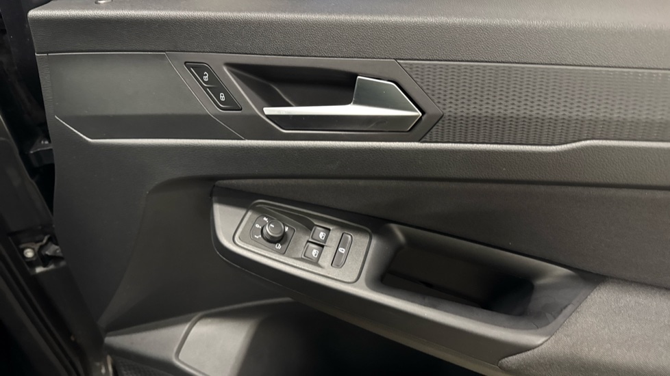 Used Ford Tourneo Connect 2023 for sale - 76999515: Photo 32